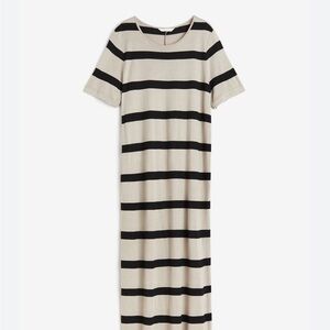 Striped Short-Sleeve Dress in Cream and Black
